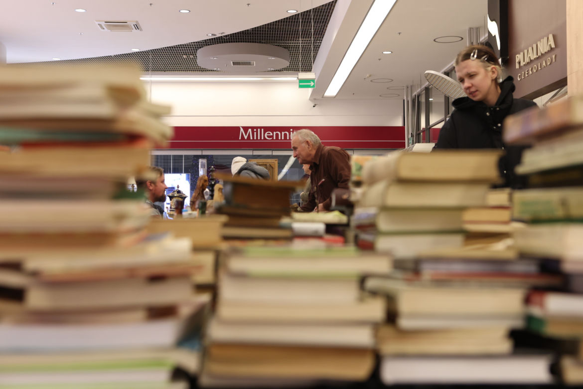 Giełda Staroci i Antyków w Galerii Olimp