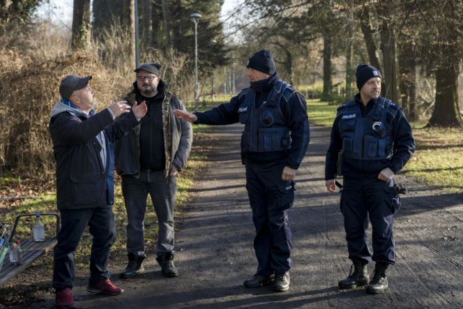 "Policjantki i Policjanci", odcinek 1392: Góral i Tamara próbują spędzić romantyczny wieczór. Ich plany burzy niespodziewane pojawienie się Jagny