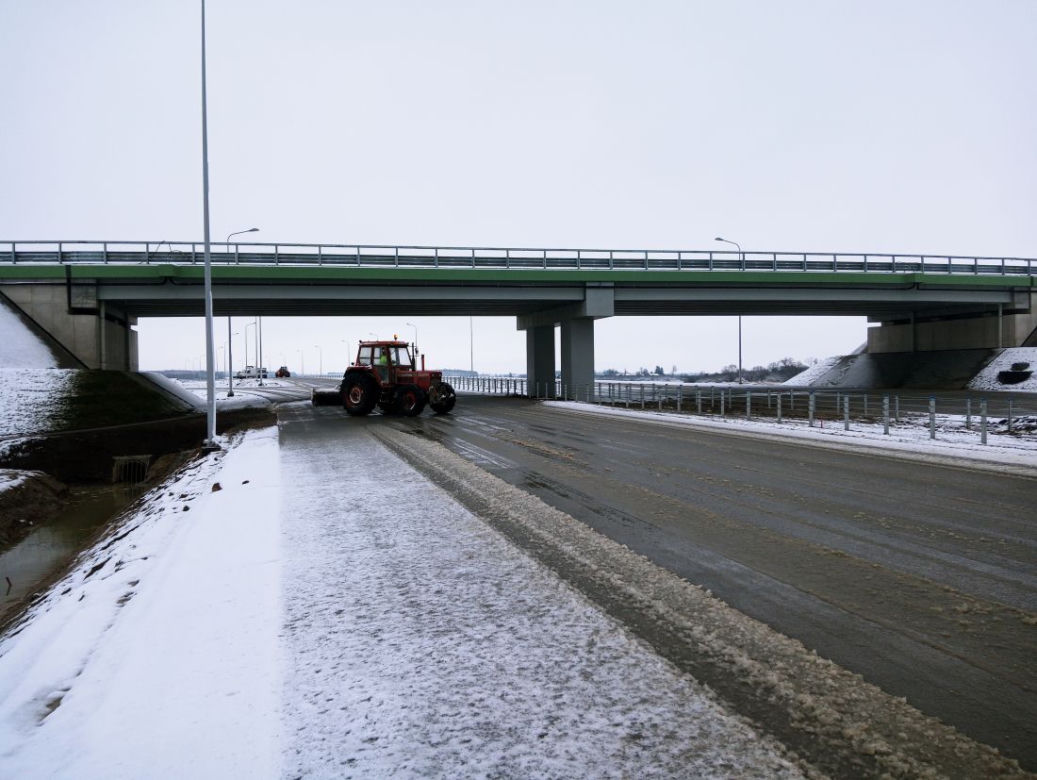 Szybciej nad morze o 30 minut! Drogowcy otworzyli nowy odcinek trasy S7