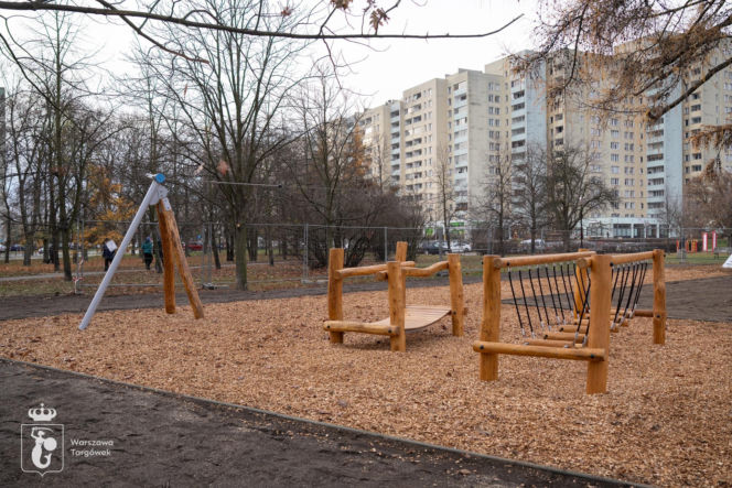 Kontrowersyjny plac zabaw na Bródnie
