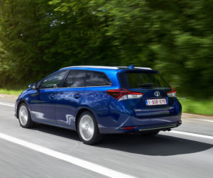 2015 Toyota Auris Touring Sports facelifting