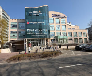 Ewakuacje szkół i przedszkoli w Warszawie. To zmasowana akcja? Znamy szczegóły