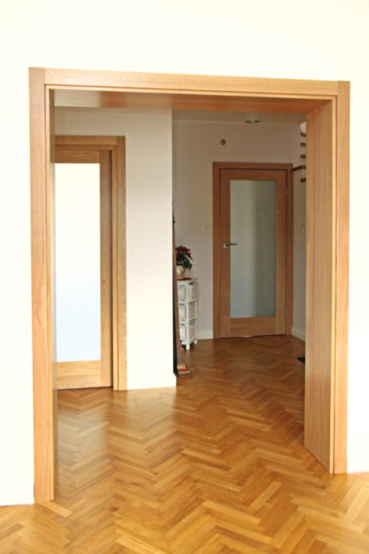 Ościeżnica regulowana