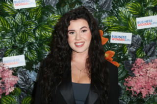 Karolina Szczurowska walczy o udział w Eurowizji 2026. Kim jest młoda wokalistka?