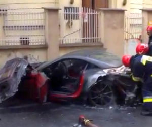 Ferrari California pożar Warszawa