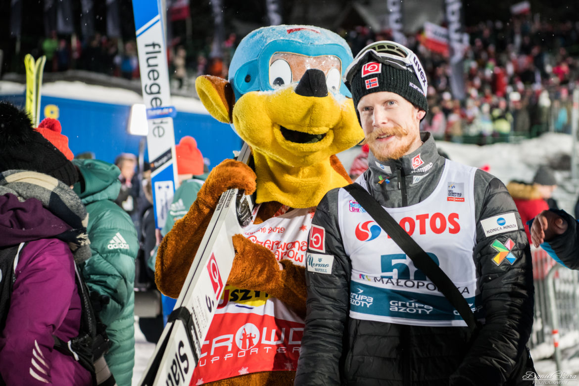 Skoki narciarskie Zakopane 2019 w obiektywie! ZDJĘCIA prosto z Wielkiej Krokwi