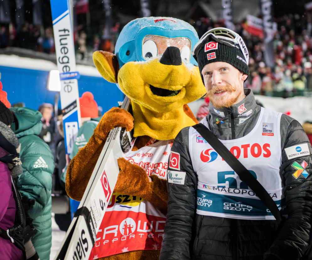 Skoki narciarskie Zakopane 2019 w obiektywie! ZDJĘCIA prosto z Wielkiej Krokwi