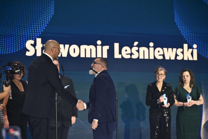 Radosław Sikorski odznaczył Ambasadorów Totalizatora Sportowego