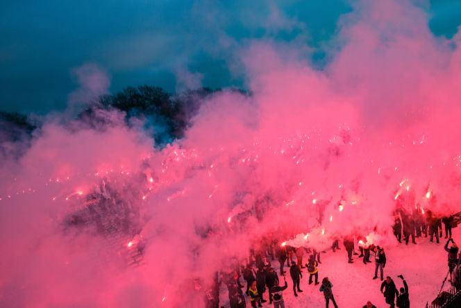 Prezydent na Jasnej Górze wśród kibiców. Podziękował za obronę  hasła „Bóg, Honor, Ojczyzna”