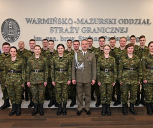 Warmińsko-mazurskie: Mamy 20 nowych strażników granicznych. Złożyli uroczyste ślubowanie [ZDJĘCIA]
