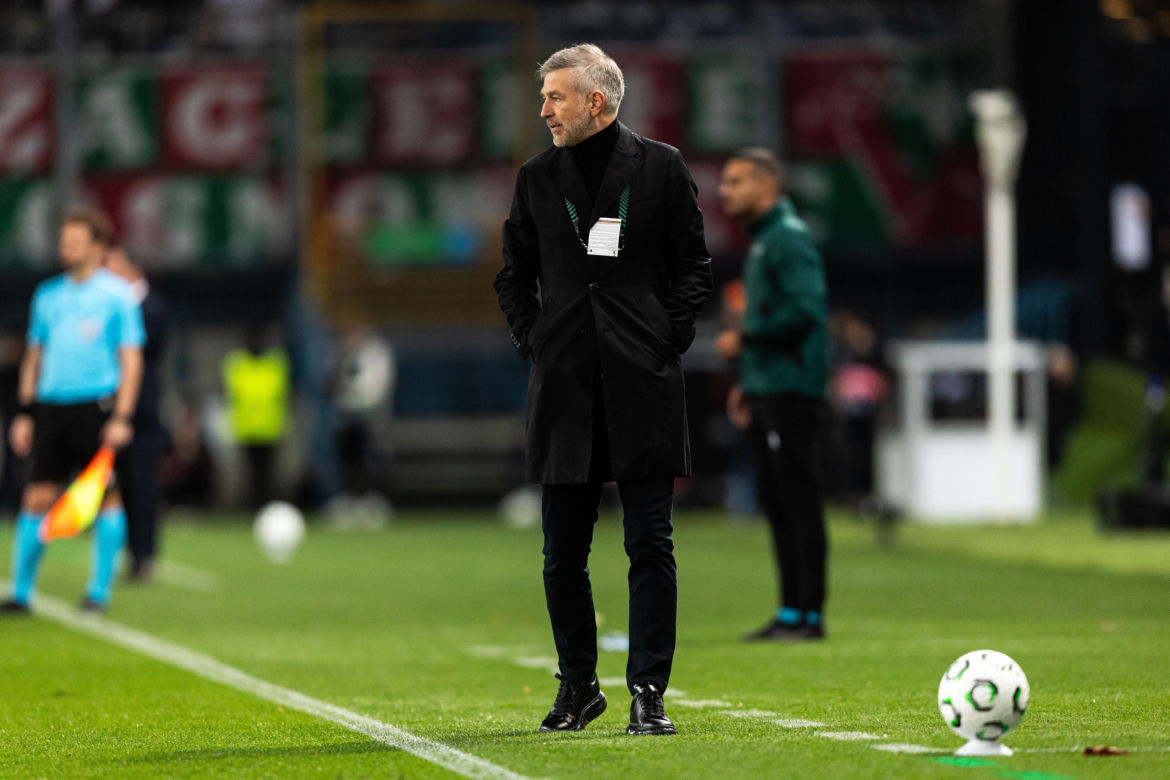 Edward Iordanescu w meczu Szachtar - Legia