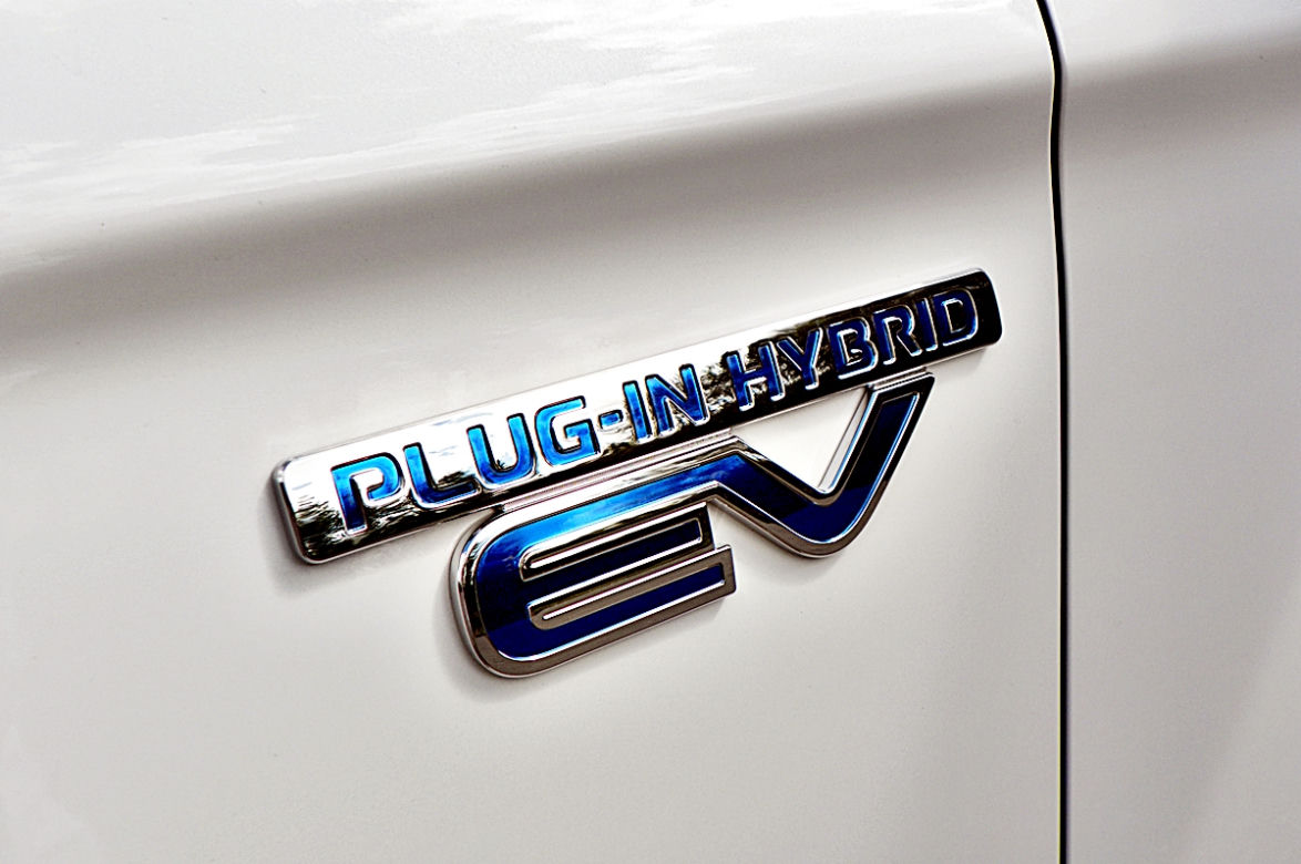 Mitsubishi Outlander PHEV