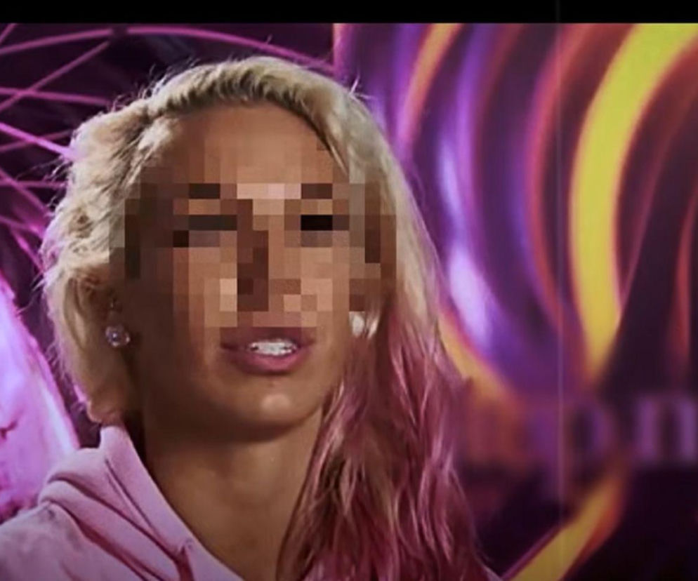 Blondynka z różowymi pasemkami i wypikselowaną twarzą. O kulisach śmierci Pauliny L. przeczytasz na Mediateka.