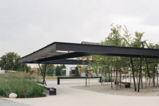 Plac Handlowy w Gorzycach. Bartosz Bukowski i Michał Woźniak