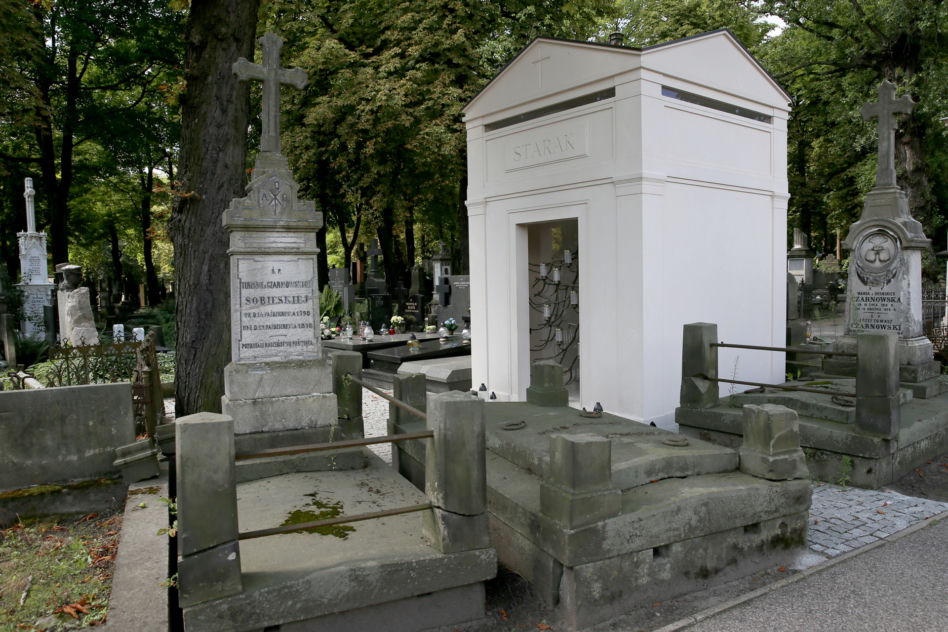 Tak dziś wygląda grób Piotra Woźniaka-Staraka