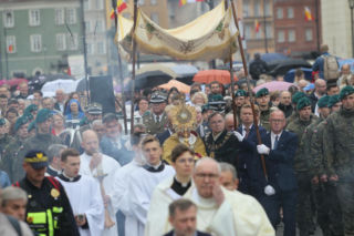 Centralna procesja Bożego Ciała w Warszawie 2026