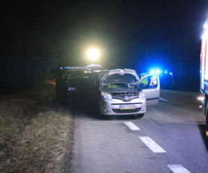 Groźny wypadek w Świnoujściu. Opel roztrzaskał się na policyjnym radiowozie