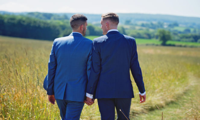 Rewolucja w urzędach. Lesbijki i geje masowo składają wnioski 