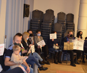 Społeczność z Michałowa wygrała z prezydentem Materkiem. SP nr 2 zostaje