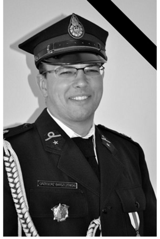 Ludzie błagali ich o pomoc. Strażacy zginęli ratując 23-latka. Minęło 10 lat od tragedii we wsi Jankielówka