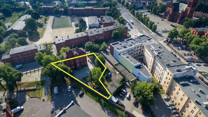 Powierzchnie biurowe w centrum Torunia czekają na najemców. AMW organizuje przetarg