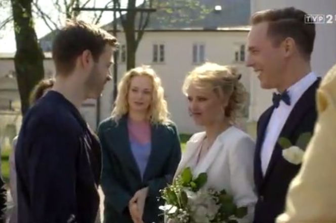 O mnie się nie martw 6 sezon odcinek 13, Iga (Joanna Kulig), Marcin (Stefan Pawłowski)