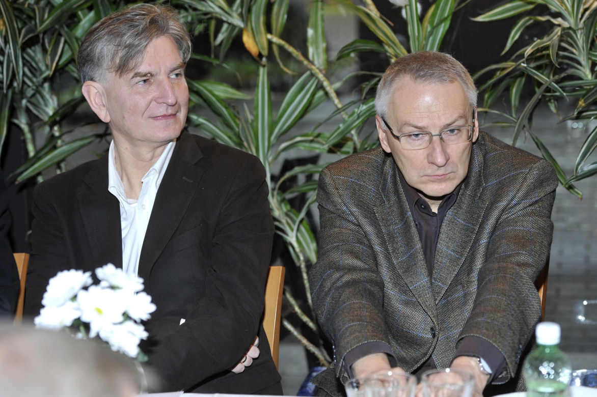 Czesław Apiecionek, Wojciech Trzciński