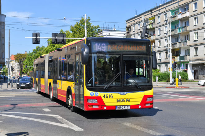 Kierowca autobusu MPK pomylił drogę. Im dalej jechał, tym było gorzej