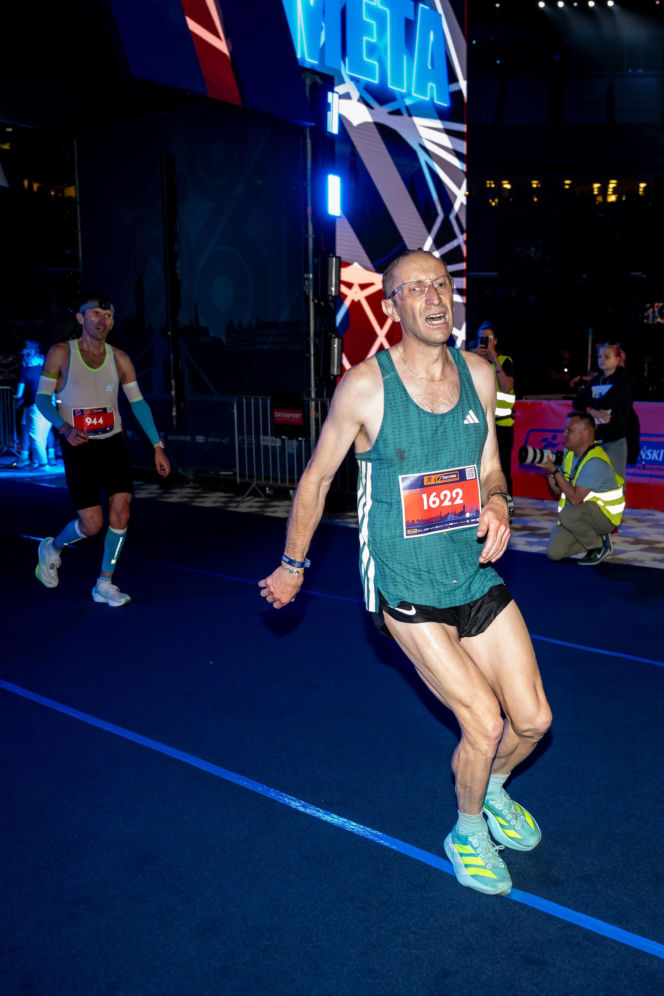 Sukces 12. Tarczyński Nocnego Wrocław Półmaratonu