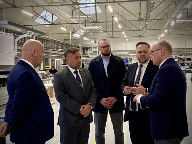 Ponad 200 mln zł na rozwój WZU w Grudziądzu. Leszkiewicz: "Grupa PGZ produkuje polskie bezpieczeństwo"