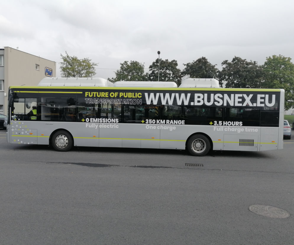 Yutong E12