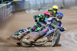 Kibice GKM-u Grudziądz mają nowego ulubieńca? Tej nocy emocje wygrywają ze snem