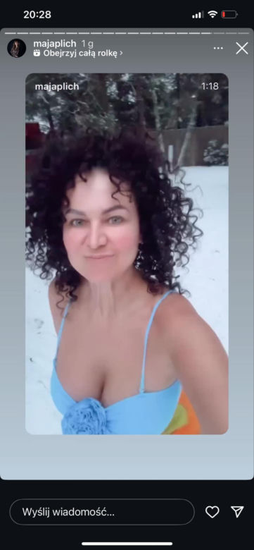 Maja Rutkowski w skąpym bikini biega po śniegu. Tak cieszy się z zimy?