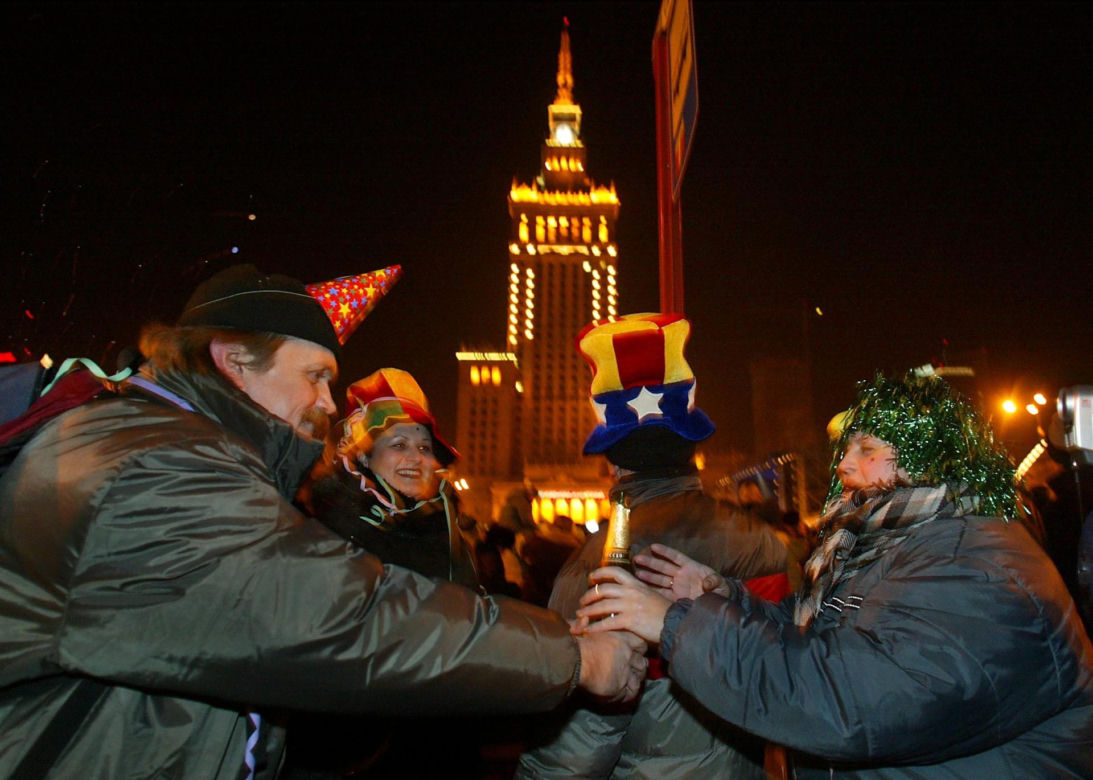 Takie Sylwestry już nie wrócą. Tak świętowano Nowy Rok w latach 2000