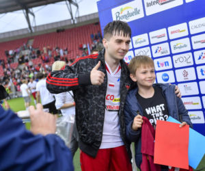 Mata na przestrzeni lat. Tak ewoluował jego wizerunek