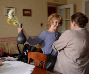 Komisarz Alex 4 sezon odcinek 47 (odc. 8). Mariola Filarska (Gabriela Muskała), Aniela Kozłowska (Grażyna Zielińska)
