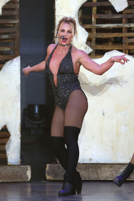  Księżniczka popu mogła być królową Anglii. Britney Spears romansowała z nastoletnim księciem!