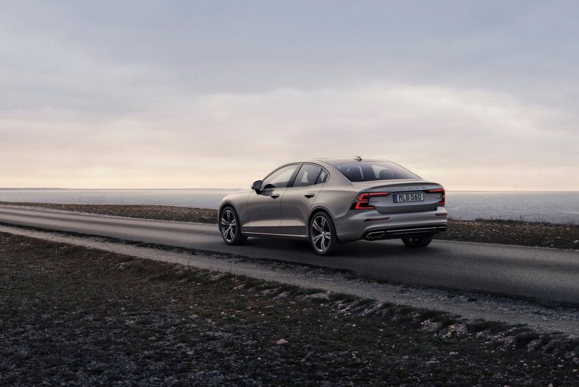 nowe Volvo S60
