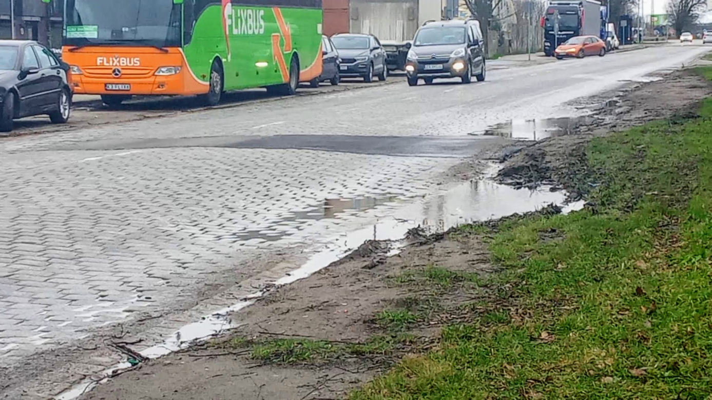 Ulica Cukrowa w Szczecinie to prawdziwy koszmar kierowców