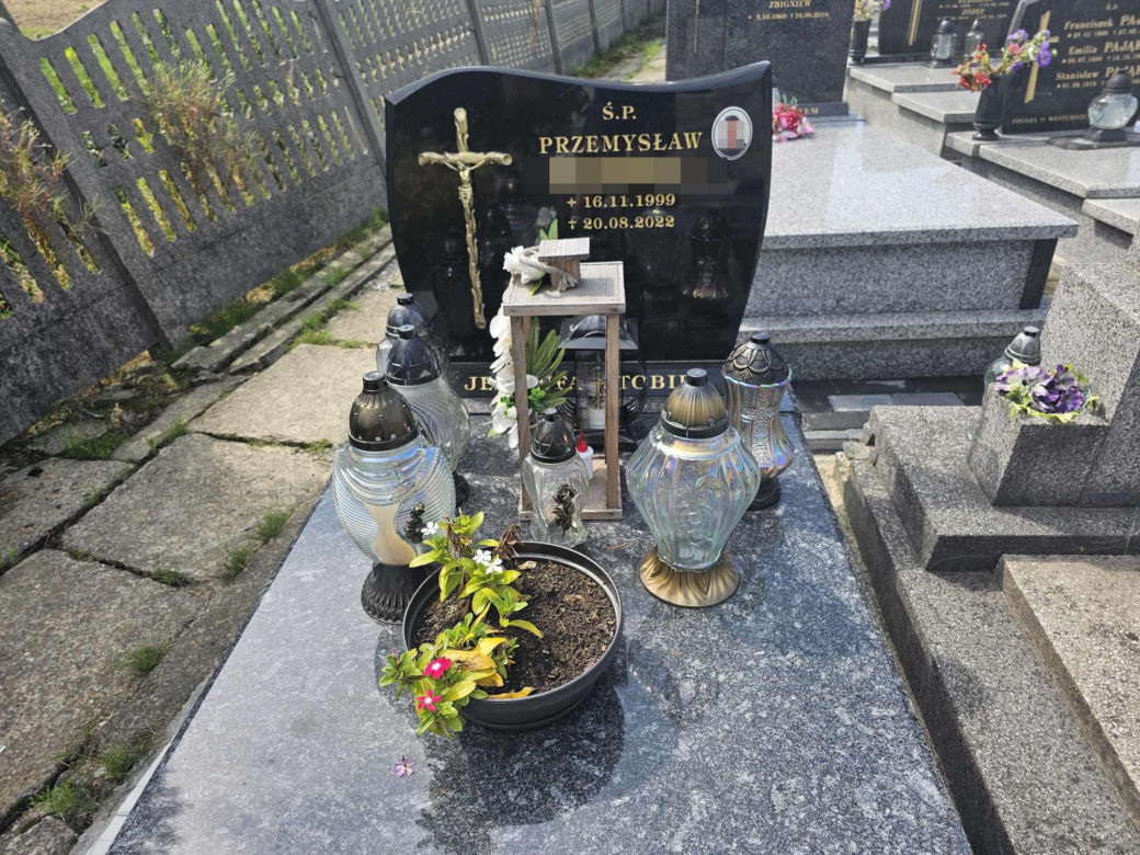 Czarna Sędziszowska. Przemek utonął, nie pomógł łańcuch życia. [GALERIA]