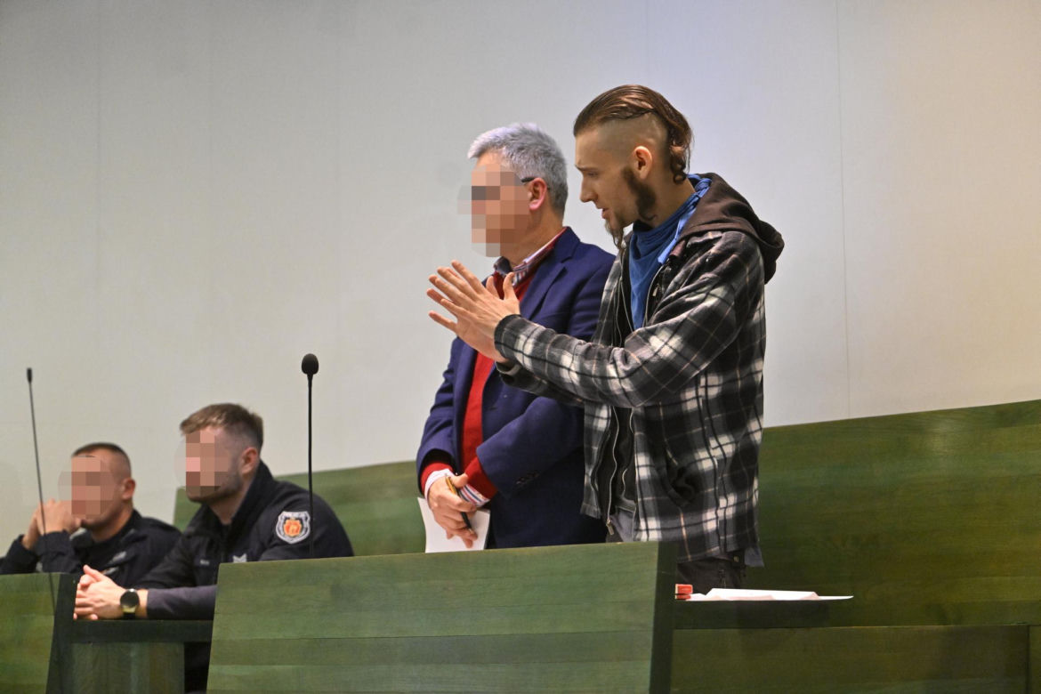 Skazany za zabójstwo matki znów walczy o wolność. Jeden z jego wniosków ma 72 strony