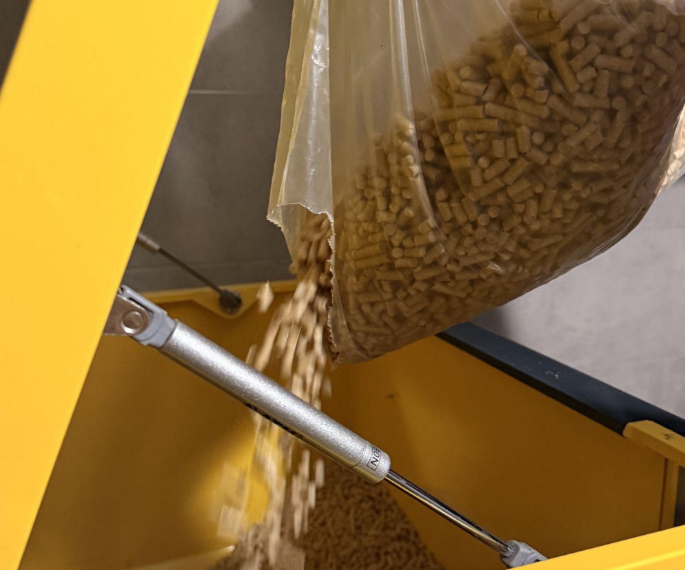 Jaki piec na pellet do domu 100-120 m²? Ile kW? Jak dobrać moc grzewczą?