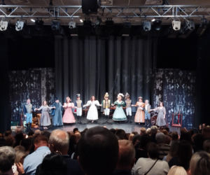 Ruszył 14. Ogólnopolski Festiwal Teatrów Sztuka plus Komercja w Siedlcach. W tym roku zobaczymy 8 spektakli konkursowych i 5 wydarzeń towarzyszących