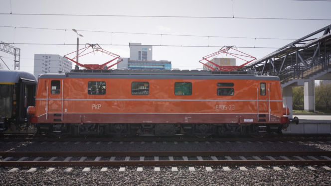 Jechałem legendarnym pociągiem. W środku jak kiedyś, aż trudno uwierzyć! Ludzie mówią wprost: „to były czasy”