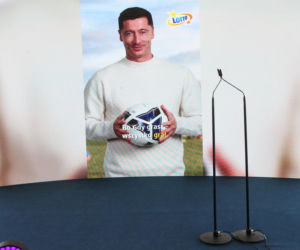 Ponad 7 mln zł dla lokalnych projektów. Na Służewcu wręczono czeki laureatom programu „Sportowo Kulturalnie Lokalnie”.