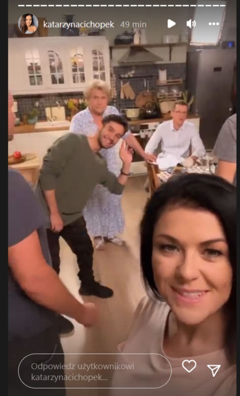 M jak miłość na planie. Mateusz (Krystian Domagała), Piotrek (Marcin Mroczek), Kinga (Katarzyna Cichopek), Barbara (Teresa Lipowska)