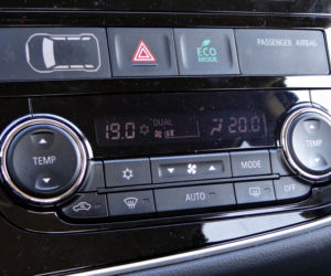 Mitsubishi Outlander 2.2 DID AT 4WD Fischer