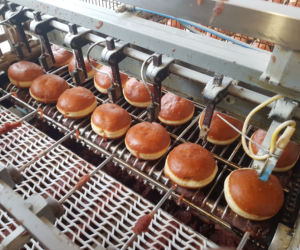 Tłusty czwartek w Olsztynie – Jak powstają pyszne pączki?