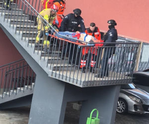 Dramat w kwadracie przy ul. Łyskowskiego w Toruniu. To tutaj zaatakował nożownik