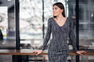 Najmodniejsze trendy na karnawał. W tych stylizacjach naprawdę zabłyśniesz